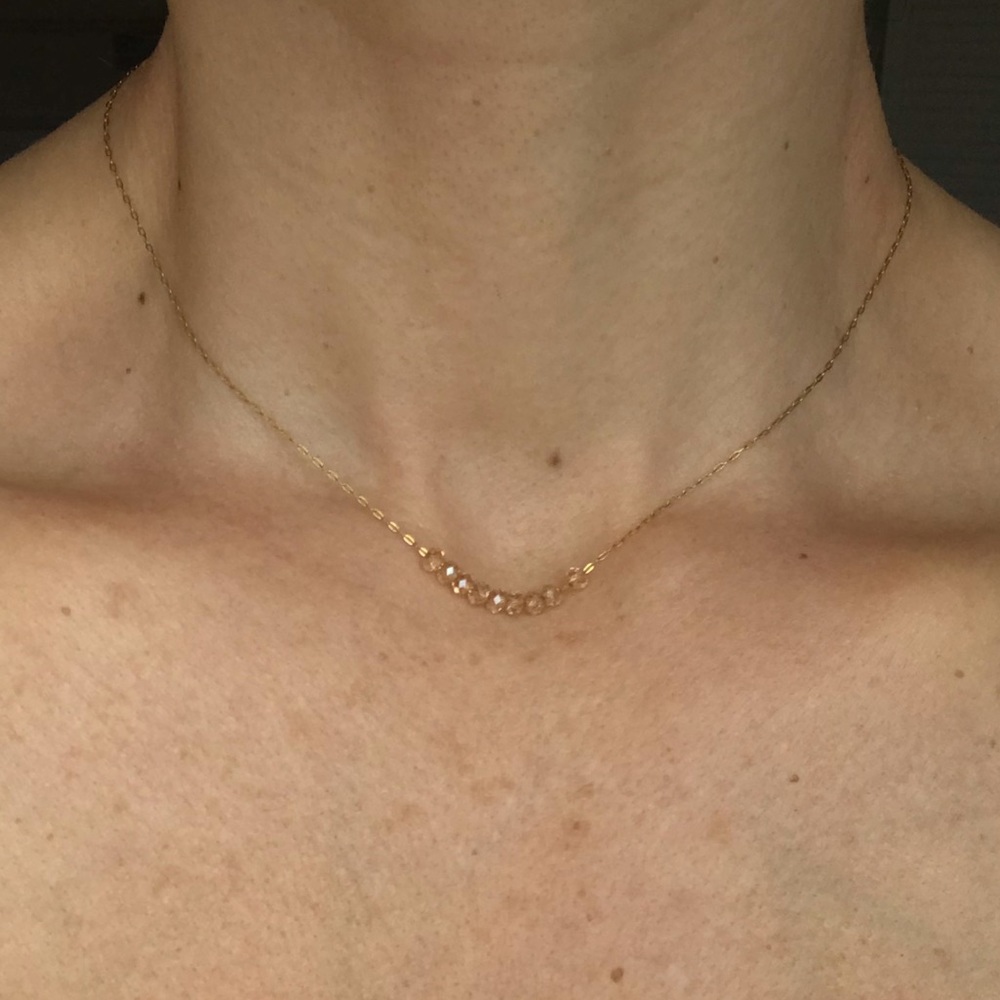 Beaded gold tone 16in necklace